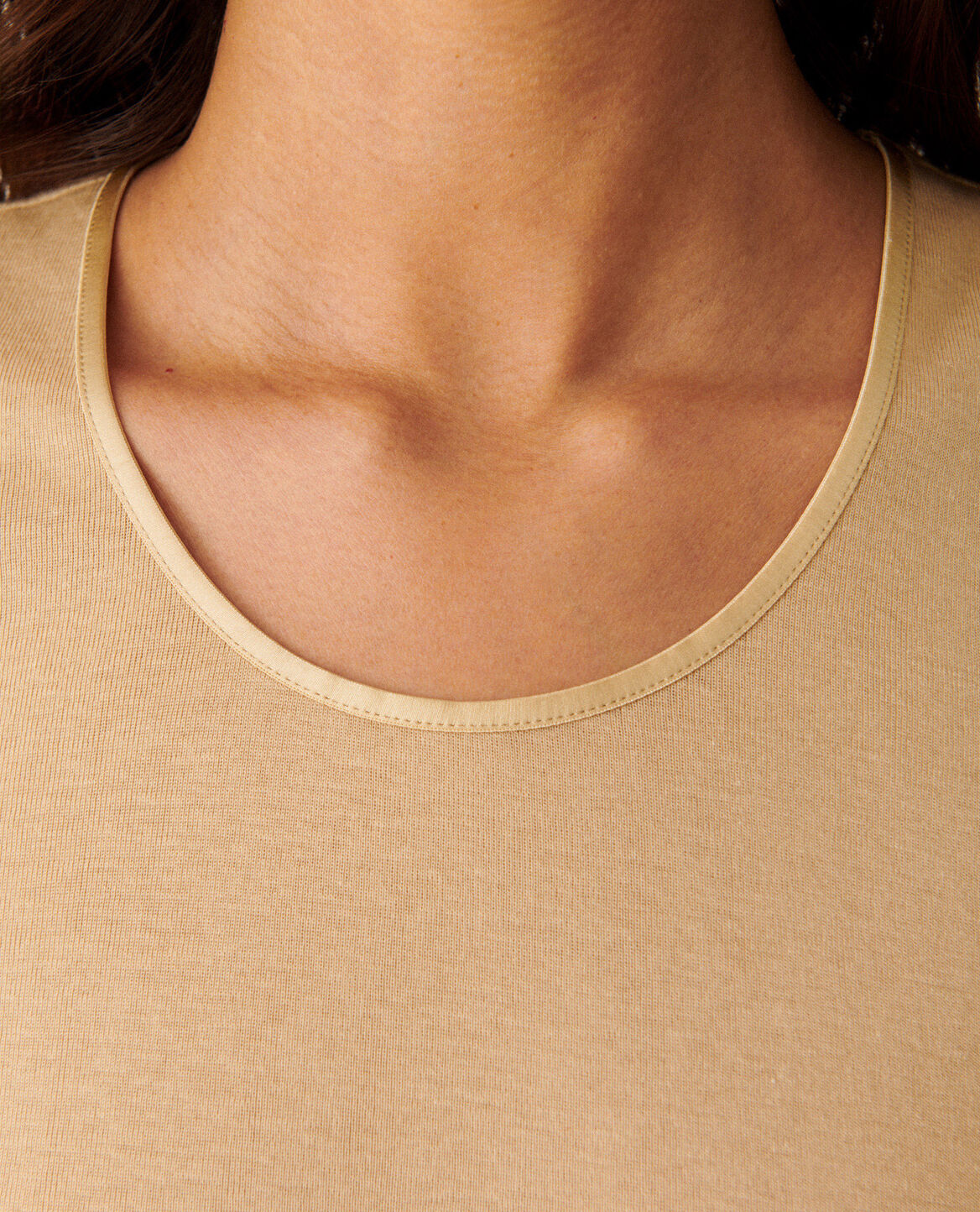 Kurzärmliges T-Shirt SOFT Natural Beige